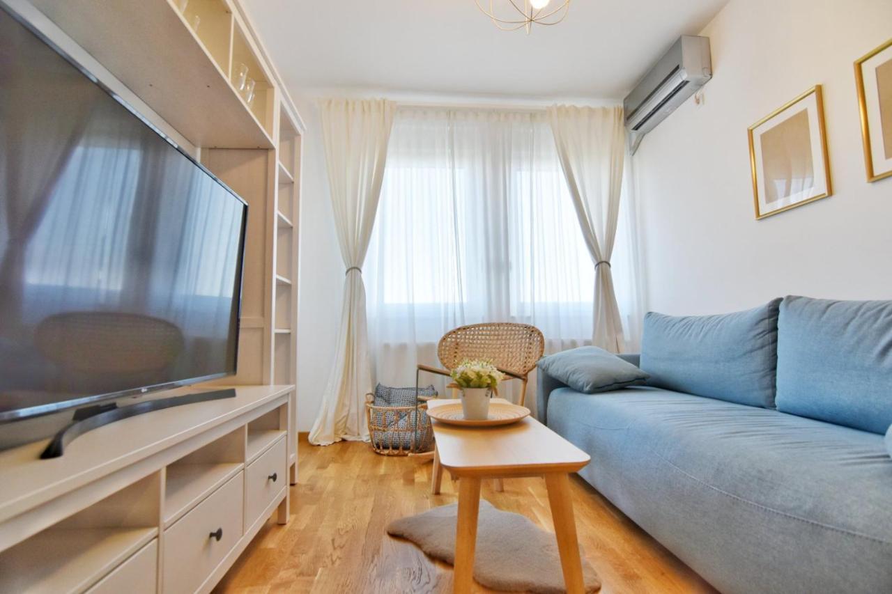 Regina Apartments Novi Sad Dış mekan fotoğraf