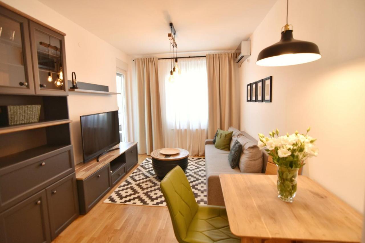 Regina Apartments Novi Sad Dış mekan fotoğraf