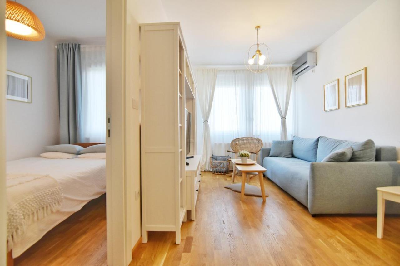 Regina Apartments Novi Sad Dış mekan fotoğraf